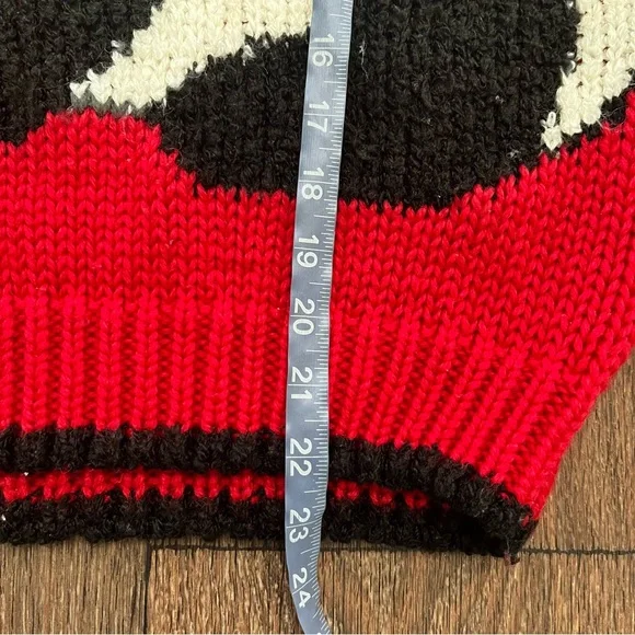 Vintage Evian II hand knit panda bear bamboo outdoor nature lover sweater small - Picture 8 of 10